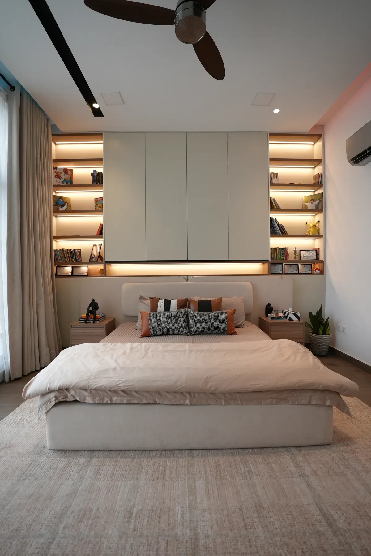Harmony Panel Bed